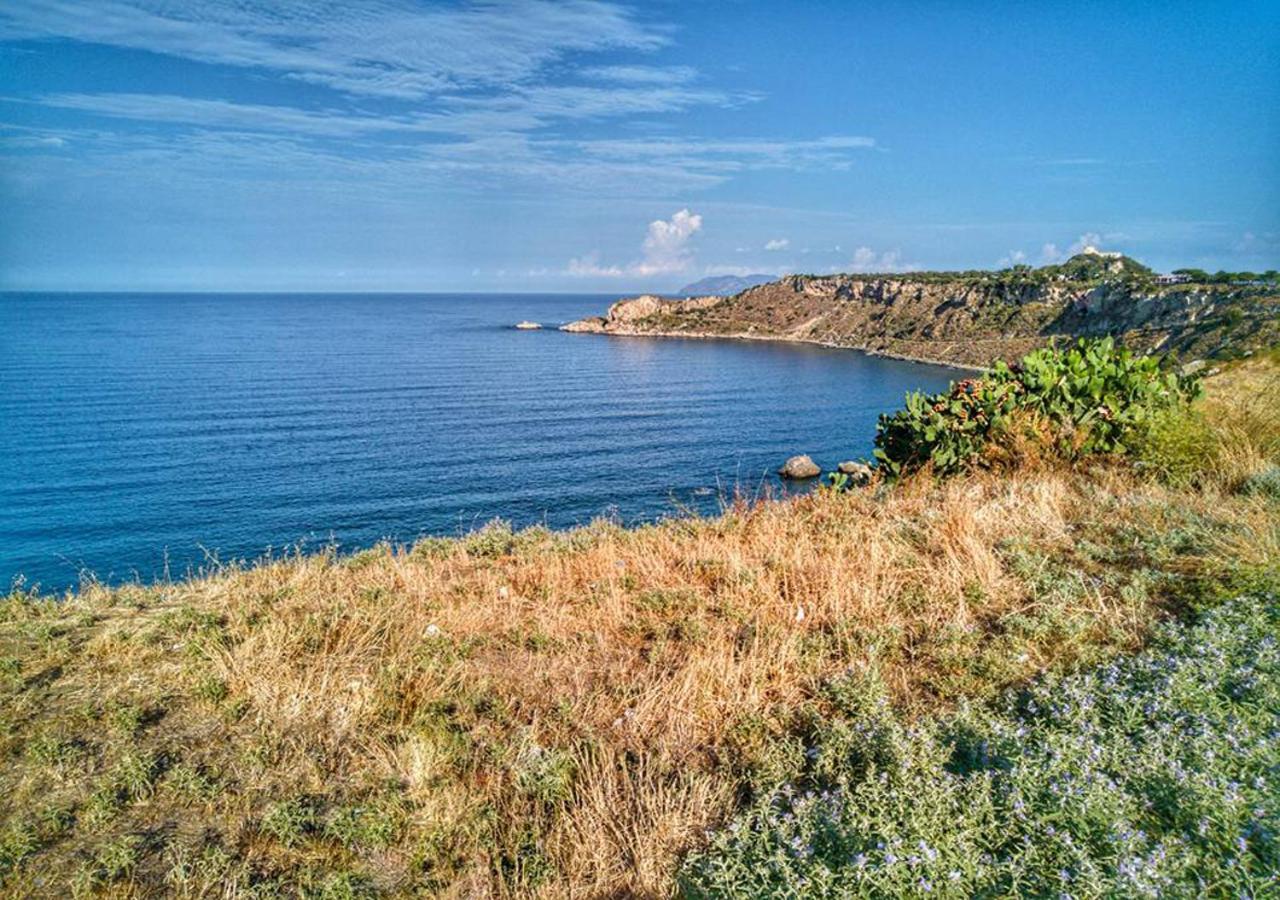 אפרטהוטל פורנרי Baia Dei Delfini מראה חיצוני תמונה